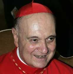Il Cardinale Angelo Comastri inaugura a Roma l'esposizione dei 100 Presepi