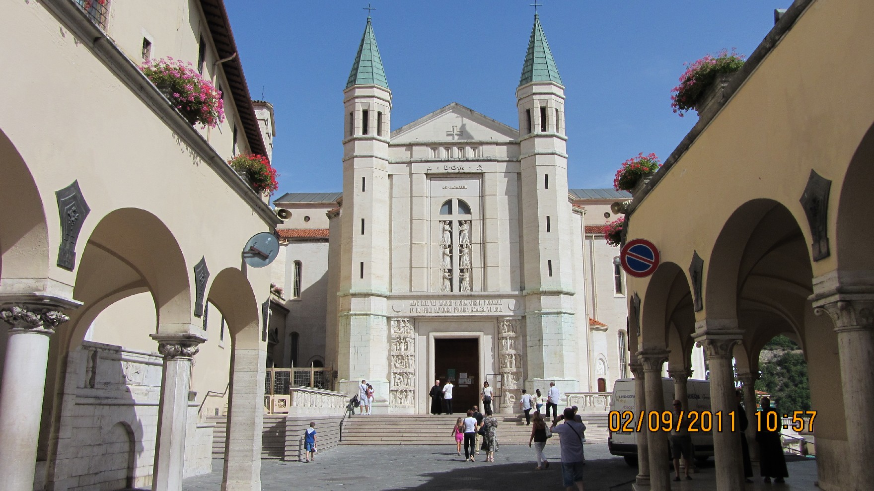 2 Settembre 2011 - La Parrocchia di S.Caterina di Fermo in pellegrinaggio a Cascia