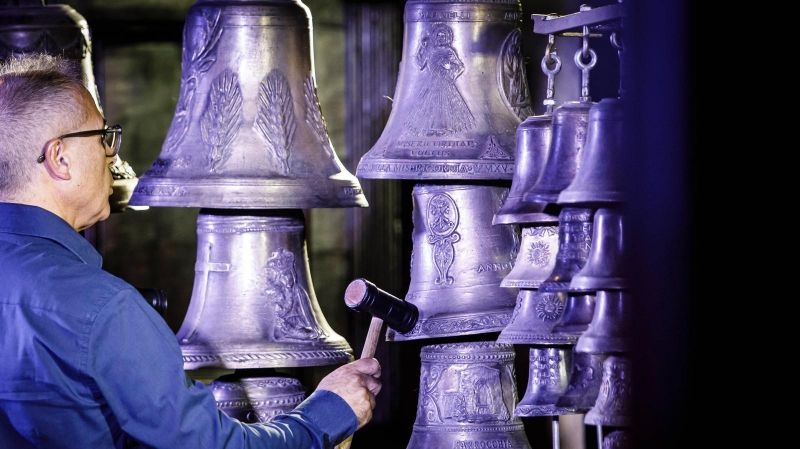 Un originale concerto per organo e campane