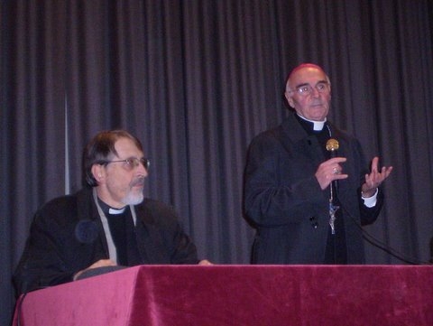 18 Novembre 2010 - l'Arcivescovo visita la vicaria della Valdaso